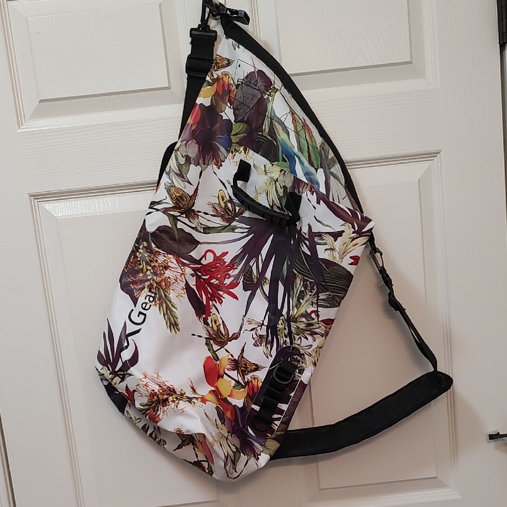 Floral "OM Gear" Back Pack Dry Bag NWOT